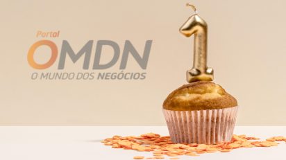 Portal OMDN um ano evidenciando o mundo dos negócios_Freepik