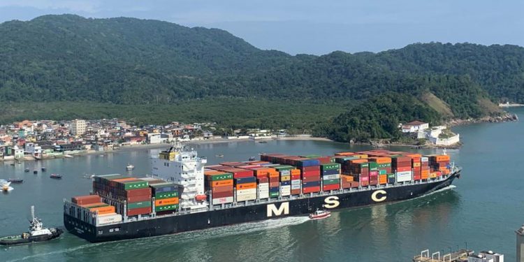 É possível contratar o seguro de transporte internacional no exterior_OMDN_O Mundo dos Negócios (1)