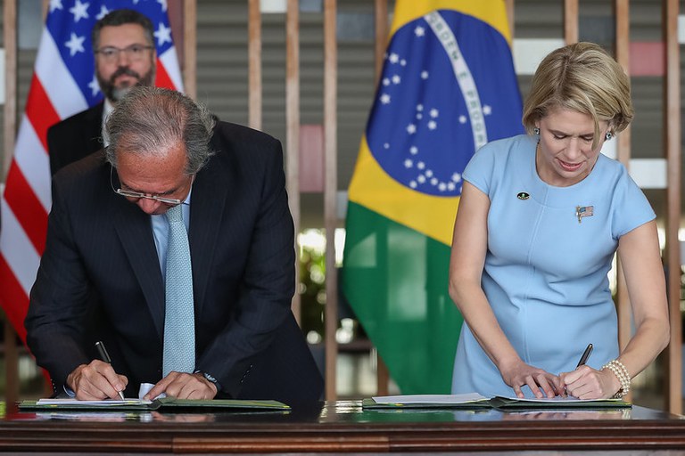 Brasil assina pacote comercial com os Estados Unidos_OMDN_O Mundo dos Negócios